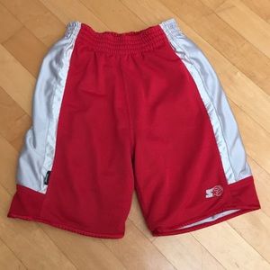 Basketball shorts Red